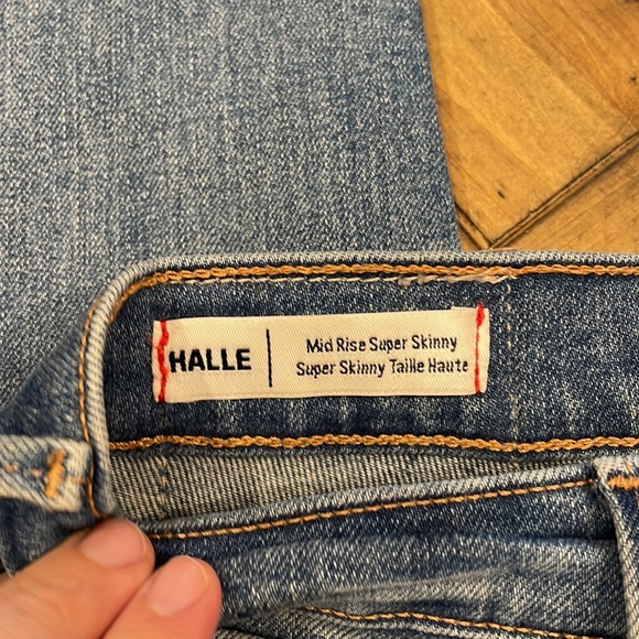 True Religion Hallie Mid Rise Super Skinny Fringe Jeans - Picture 4 of 7